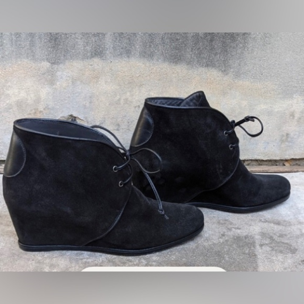 Stuart Weitzman Kalahari hidden wedge bootie